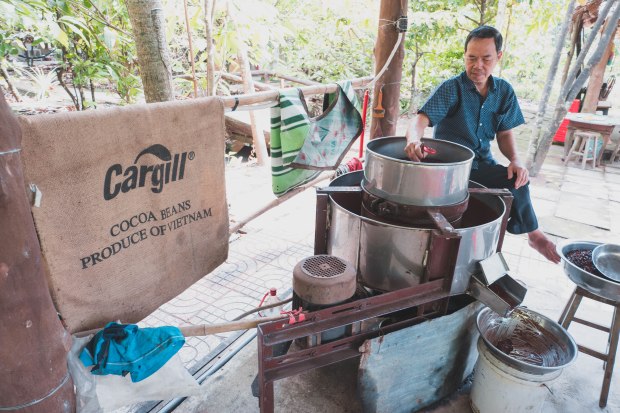 Can Tho Floating Market Tour